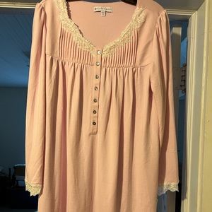 New Eileen West soft long maxi, small nightgown